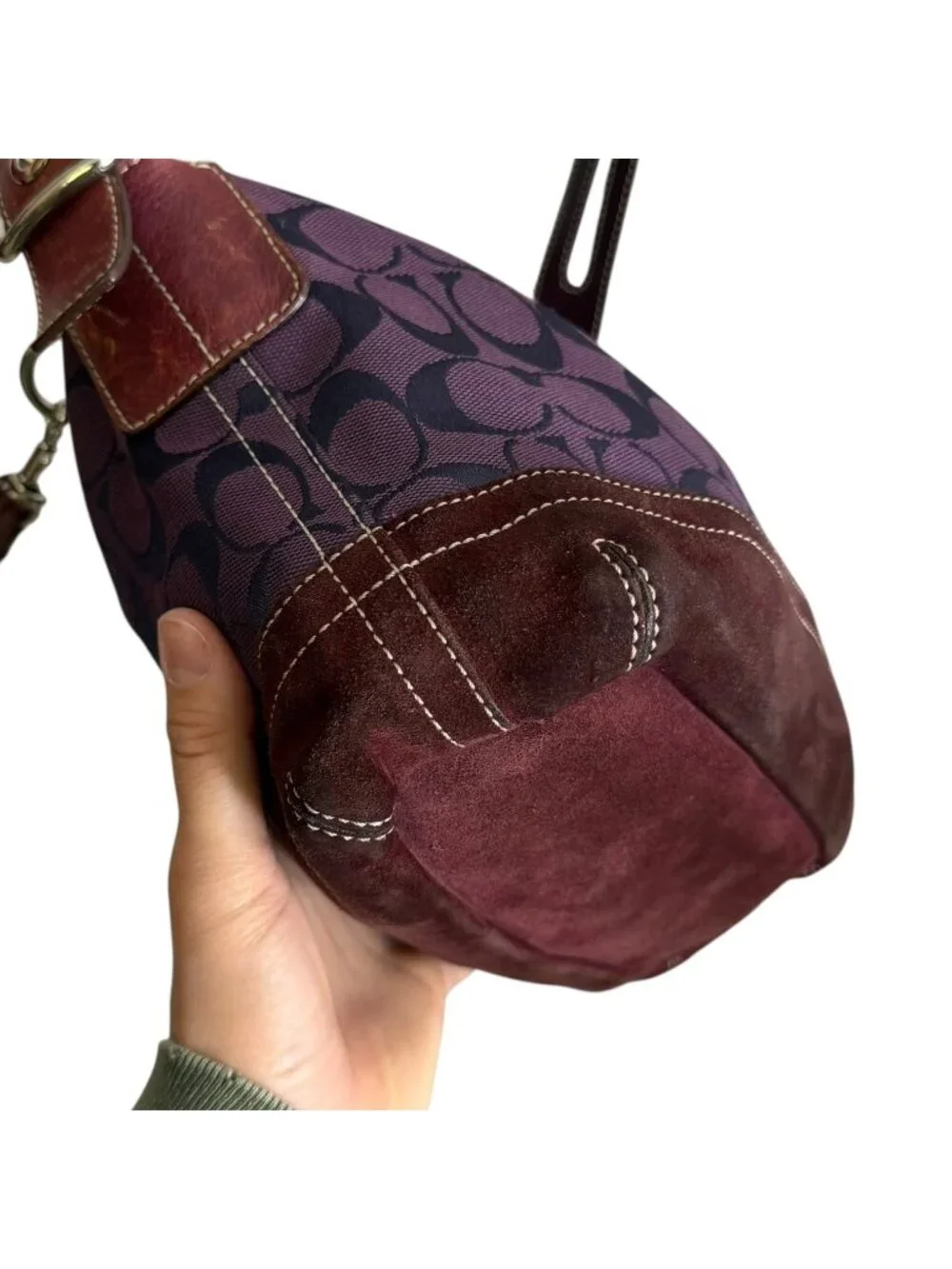 Vintage Y2K Coach 9363 Signature East West Shoulder Bag Tassel Purple Monogram‎